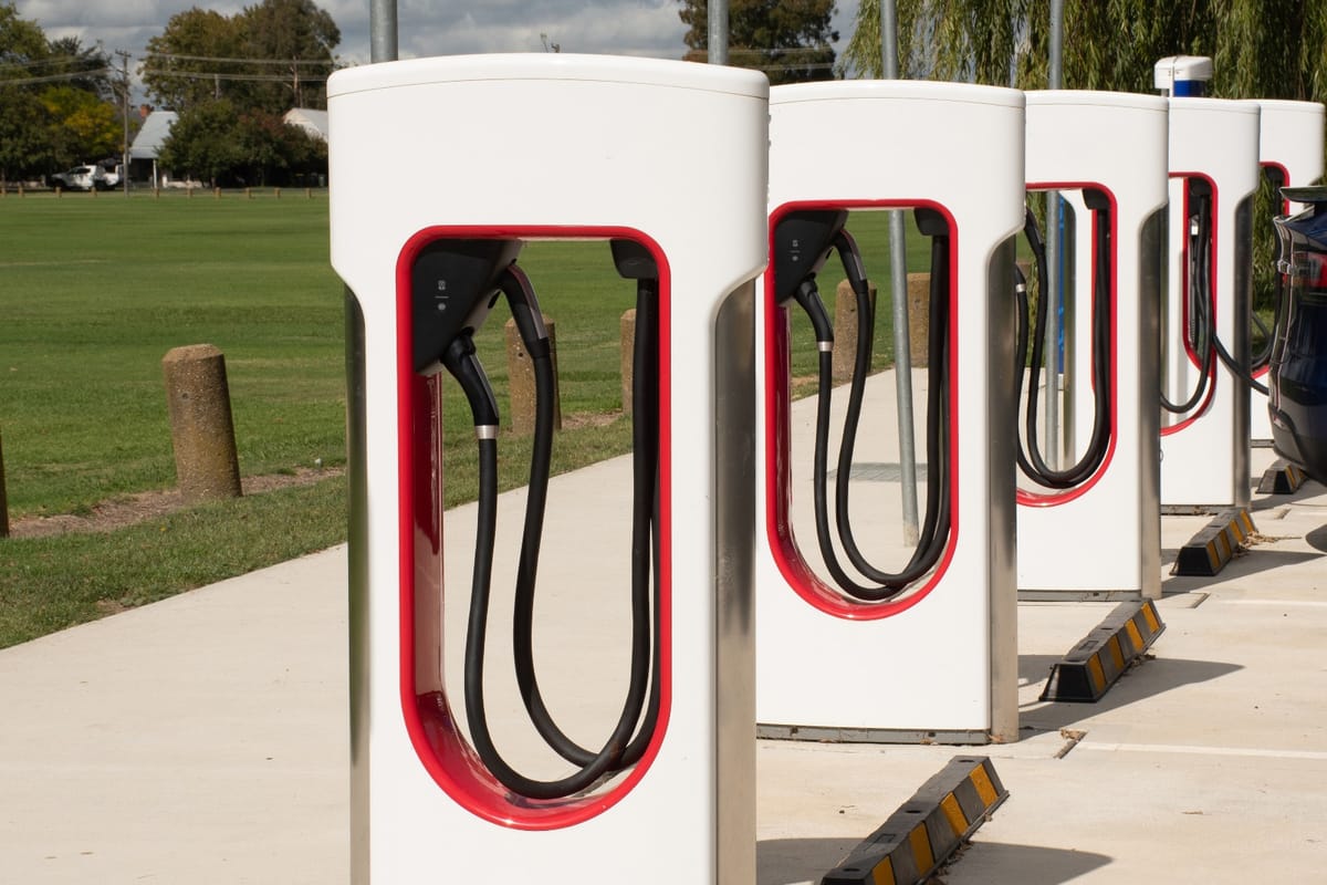 Level 3 DC fast charging station